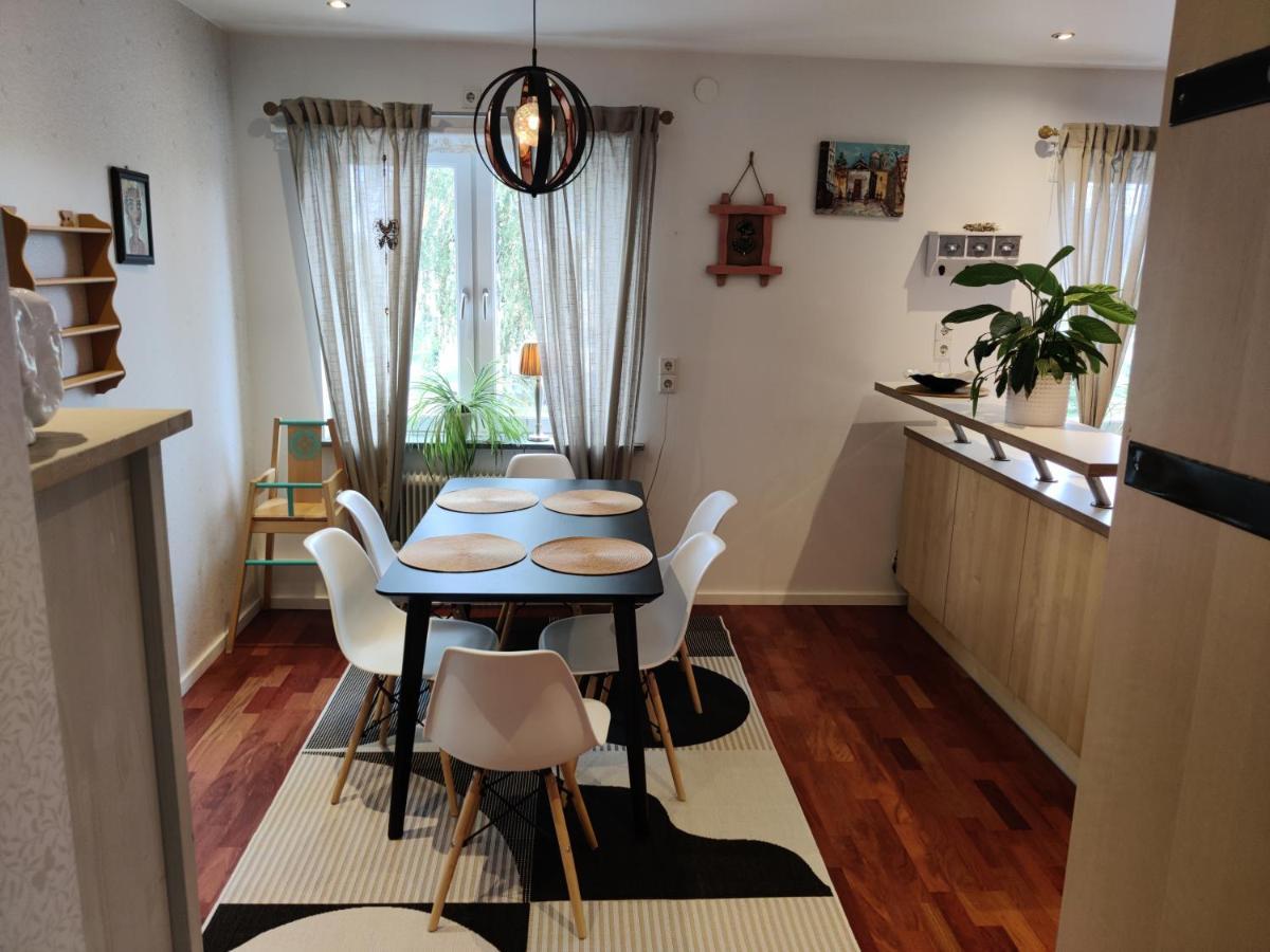 Luxury Villa 130 M2 Centrally カトリネホルム エクステリア 写真