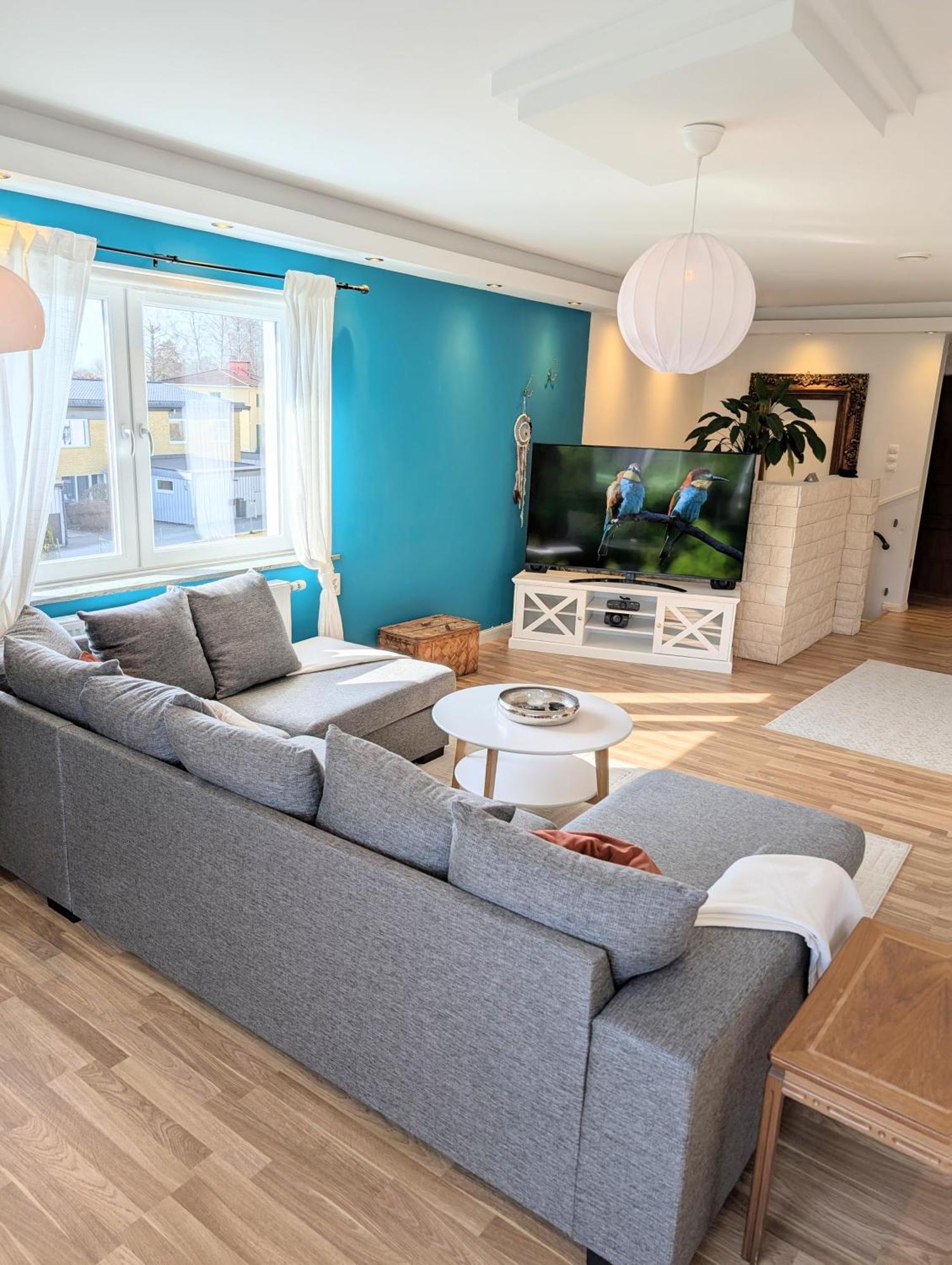 Luxury Villa 130 M2 Centrally カトリネホルム エクステリア 写真